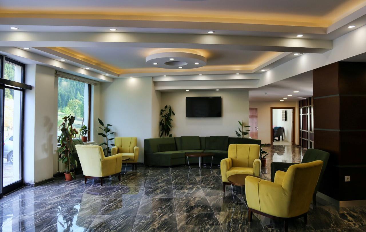 Black Forest Hotel Savsat Екстер'єр фото