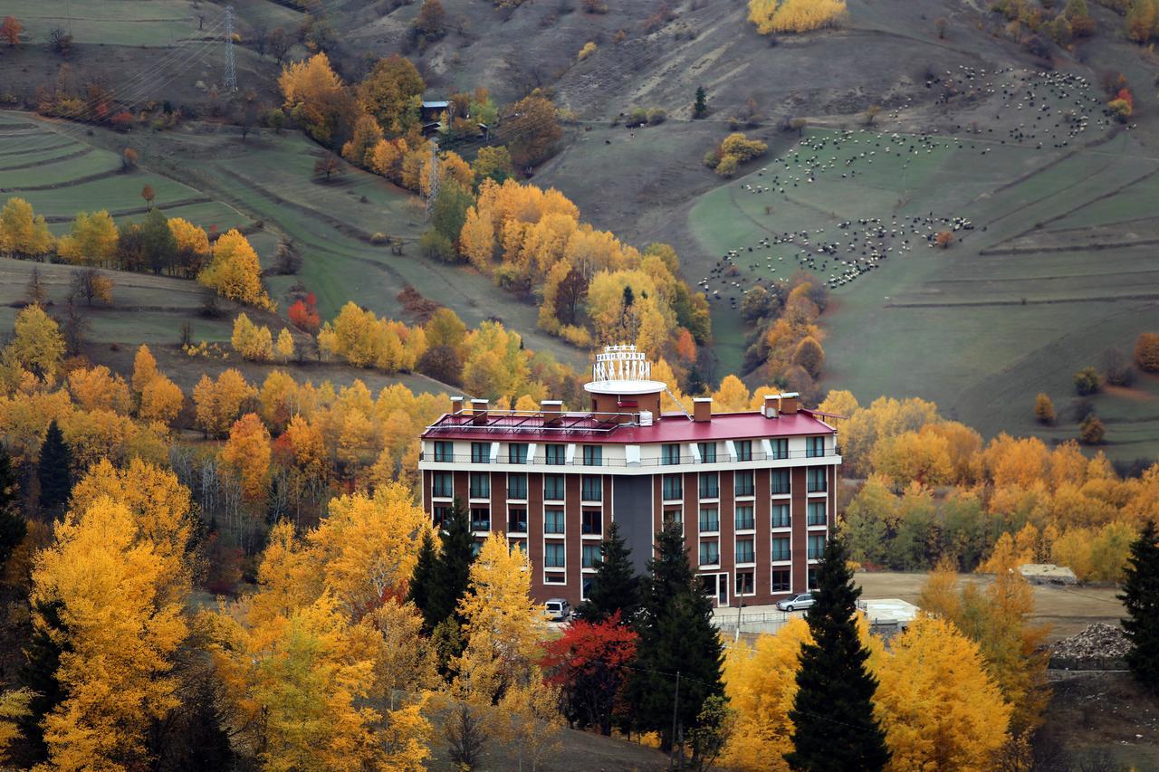 Black Forest Hotel Savsat Екстер'єр фото