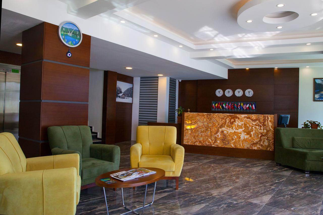 Black Forest Hotel Savsat Екстер'єр фото