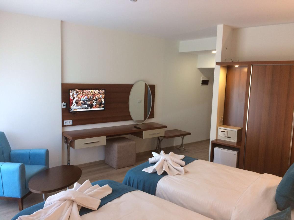 Black Forest Hotel Savsat Екстер'єр фото